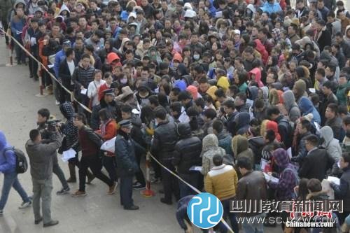 国考15万人已报名 人社部一岗位竞争比888:1