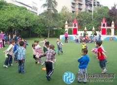 公办园难进，家长普遍担心上不起幼儿园