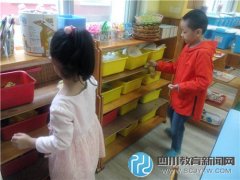 成都三幼大一班孩子亲近自然 体验劳动乐